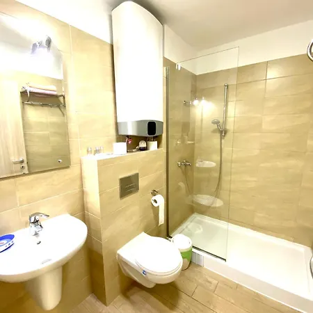 Sunshine Apartament De Silva 公寓 马马亚