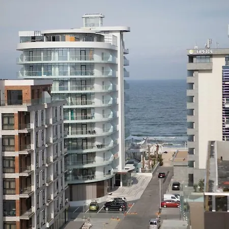 Apartment Sunshine Apartament De Silva