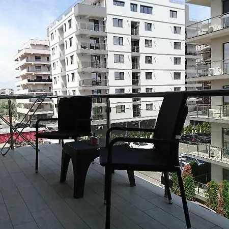 Apartment Sunshine Apartament De Silva *